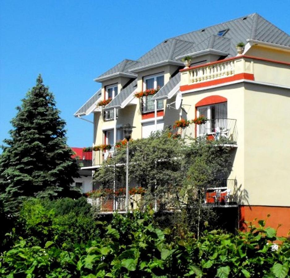 Dom Wczasowy Sloneczko Mielno (Koszalin) Exterior foto
